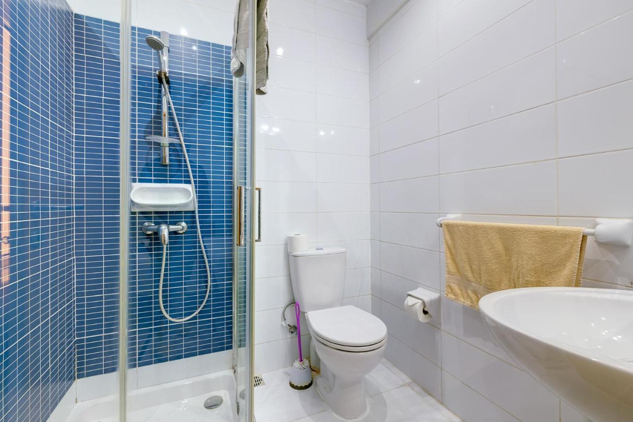 Modern 1Br Maisonette Steps From The Promenade سليمة المظهر الخارجي الصورة