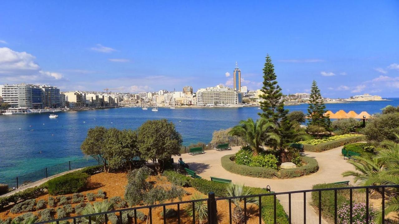 Modern 1Br Maisonette Steps From The Promenade سليمة المظهر الخارجي الصورة